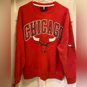 Chicago Bulls medium crew neck sweatshirt